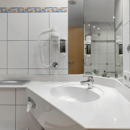 Hotel Strandhotel Seestern 3*