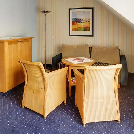 Hotel Strandhotel Seestern 3*